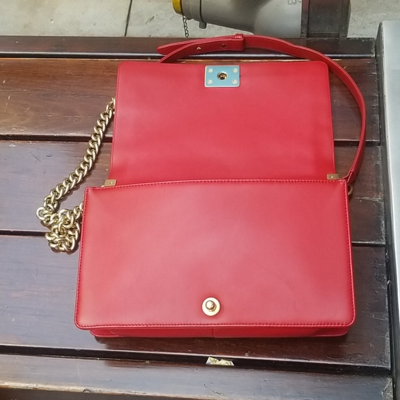 HOSTPICK!!! CHANEL LE BOY BAG - Picture 5 of 17